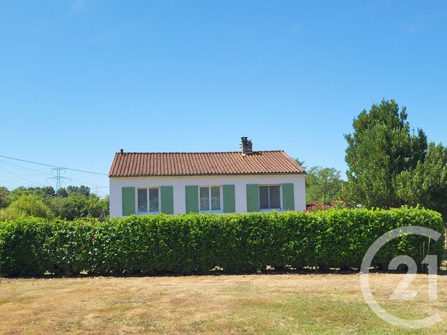 maison à vendre - 4 pièces - 94.36 m2 - CHANIERS - 17 - POITOU-CHARENTES - Century 21 Agence De L'Europe