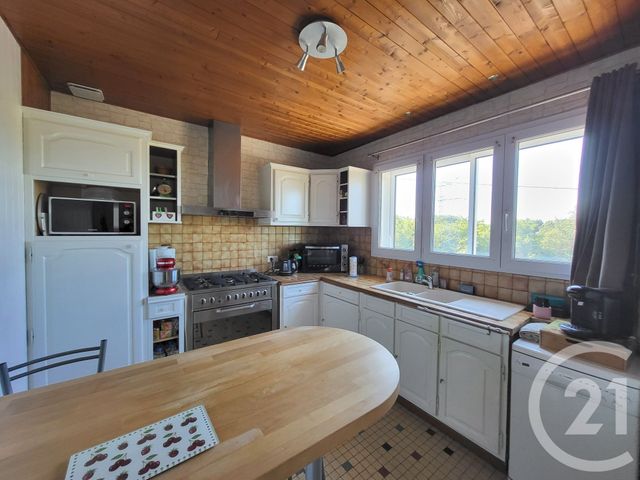 maison à vendre - 4 pièces - 94.36 m2 - CHANIERS - 17 - POITOU-CHARENTES - Century 21 Agence De L'Europe