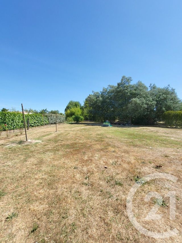 maison à vendre - 4 pièces - 94.36 m2 - CHANIERS - 17 - POITOU-CHARENTES - Century 21 Agence De L'Europe