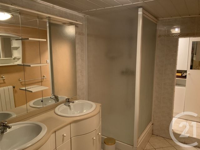 maison à vendre - 4 pièces - 101.2 m2 - FONTCOUVERTE - 17 - POITOU-CHARENTES - Century 21 Agence De L'Europe
