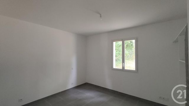 maison à vendre - 4 pièces - 116.4 m2 - FONTCOUVERTE - 17 - POITOU-CHARENTES - Century 21 Agence De L'Europe