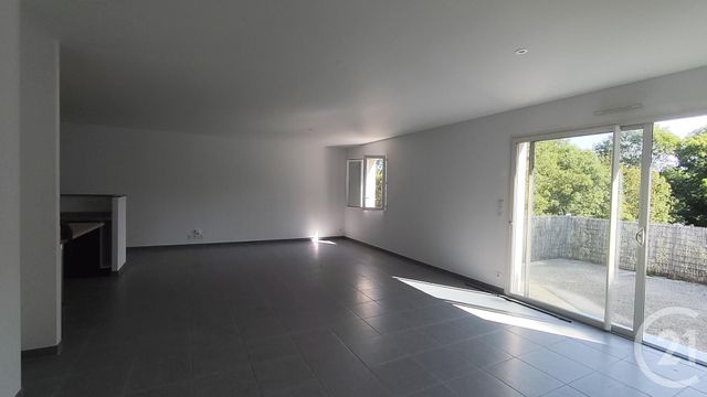 maison à vendre - 4 pièces - 116.4 m2 - FONTCOUVERTE - 17 - POITOU-CHARENTES - Century 21 Agence De L'Europe