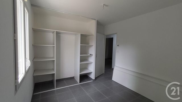 maison à vendre - 4 pièces - 116.4 m2 - FONTCOUVERTE - 17 - POITOU-CHARENTES - Century 21 Agence De L'Europe