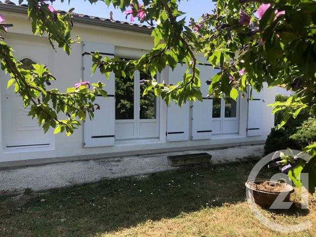 maison à vendre - 4 pièces - 91.34 m2 - ST GEORGES DES COTEAUX - 17 - POITOU-CHARENTES - Century 21 Agence De L'Europe