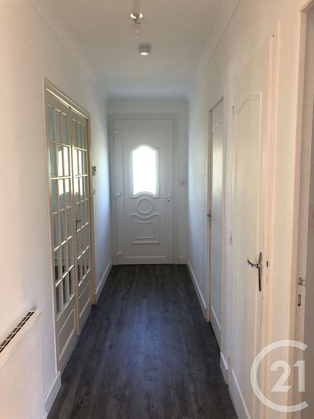 maison à vendre - 4 pièces - 91.34 m2 - ST GEORGES DES COTEAUX - 17 - POITOU-CHARENTES - Century 21 Agence De L'Europe