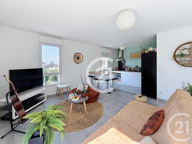 Appartement F2 à louer SAINTES