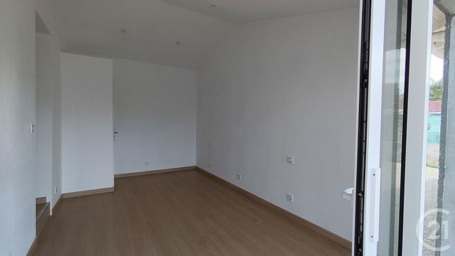 maison à vendre - 5 pièces - 82.34 m2 - SAINTES - 17 - POITOU-CHARENTES - Century 21 Agence De L'Europe