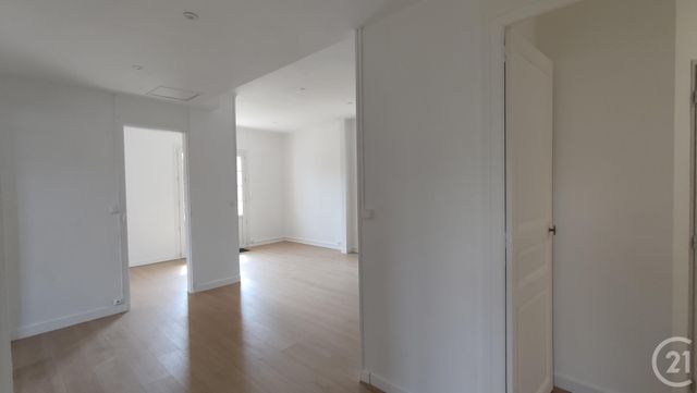 maison à vendre - 5 pièces - 82.34 m2 - SAINTES - 17 - POITOU-CHARENTES - Century 21 Agence De L'Europe