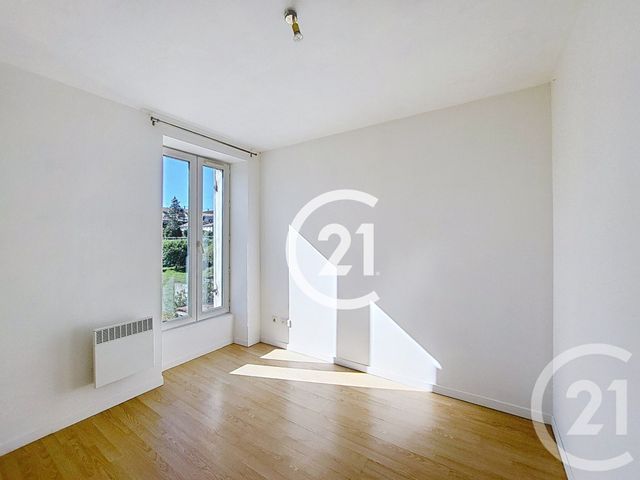 maison à vendre - 3 pièces - 40.0 m2 - SAINTES - 17 - POITOU-CHARENTES - Century 21 Agence De L'Europe