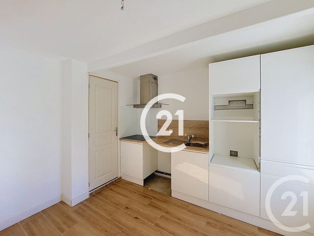 maison à vendre - 3 pièces - 40.0 m2 - SAINTES - 17 - POITOU-CHARENTES - Century 21 Agence De L'Europe