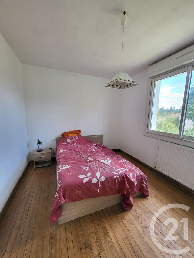 maison à vendre - 5 pièces - 100.6 m2 - SAINTES - 17 - POITOU-CHARENTES - Century 21 Agence De L'Europe