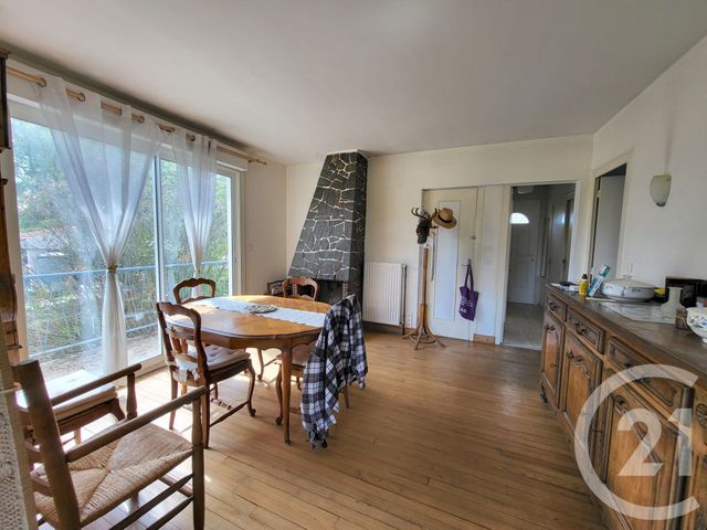 maison à vendre - 5 pièces - 100.6 m2 - SAINTES - 17 - POITOU-CHARENTES - Century 21 Agence De L'Europe