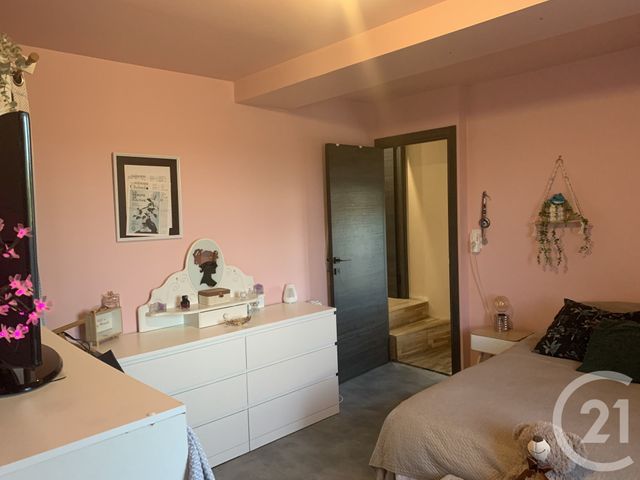maison à vendre - 5 pièces - 146.6 m2 - SAINTES - 17 - POITOU-CHARENTES - Century 21 Agence De L'Europe