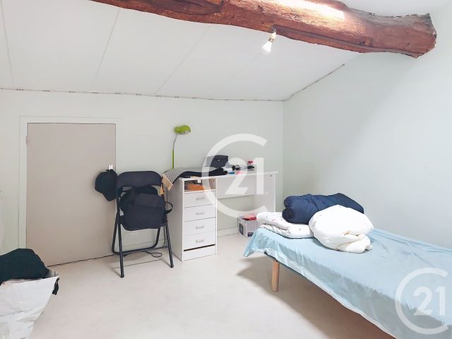 Appartement F4 à vendre - 4 pièces - 79.55 m2 - SAINTES - 17 - POITOU-CHARENTES - Century 21 Agence De L'Europe