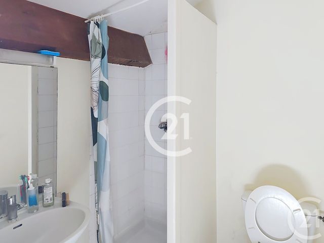 Appartement F4 à vendre - 4 pièces - 79.55 m2 - SAINTES - 17 - POITOU-CHARENTES - Century 21 Agence De L'Europe