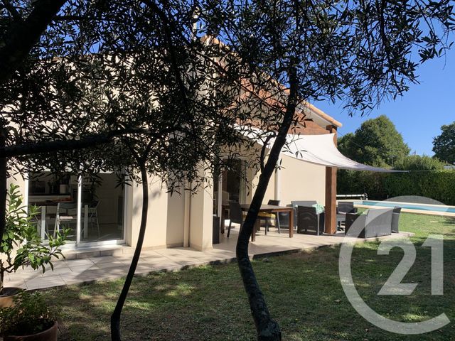maison à vendre - 5 pièces - 125.0 m2 - SAINTES - 17 - POITOU-CHARENTES - Century 21 Agence De L'Europe