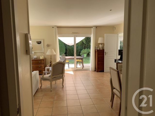 maison à vendre - 5 pièces - 125.0 m2 - SAINTES - 17 - POITOU-CHARENTES - Century 21 Agence De L'Europe