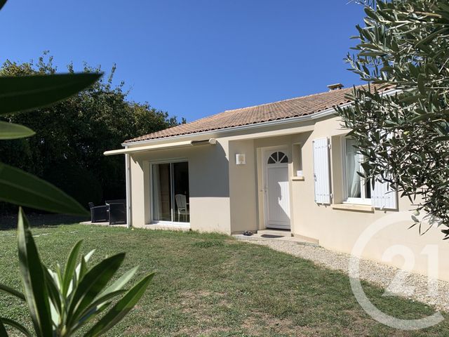 maison à vendre - 5 pièces - 125.0 m2 - SAINTES - 17 - POITOU-CHARENTES - Century 21 Agence De L'Europe
