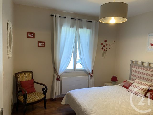 maison à vendre - 5 pièces - 125.0 m2 - SAINTES - 17 - POITOU-CHARENTES - Century 21 Agence De L'Europe