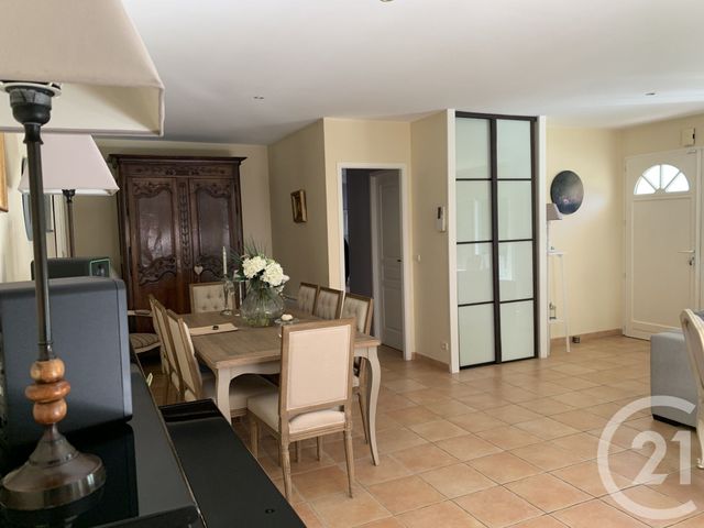 maison à vendre - 5 pièces - 125.0 m2 - SAINTES - 17 - POITOU-CHARENTES - Century 21 Agence De L'Europe