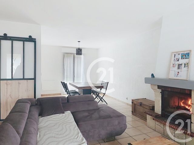 maison à vendre - 4 pièces - 88.94 m2 - ST PORCHAIRE - 17 - POITOU-CHARENTES - Century 21 Agence De L'Europe
